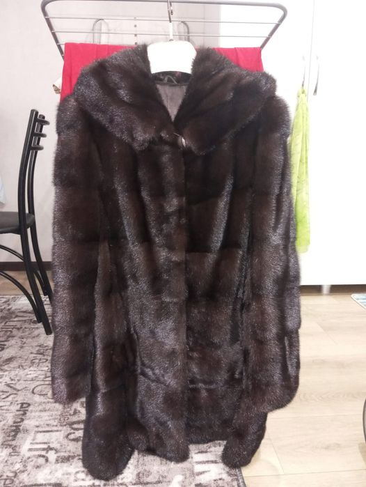 Продам норковую  шубу