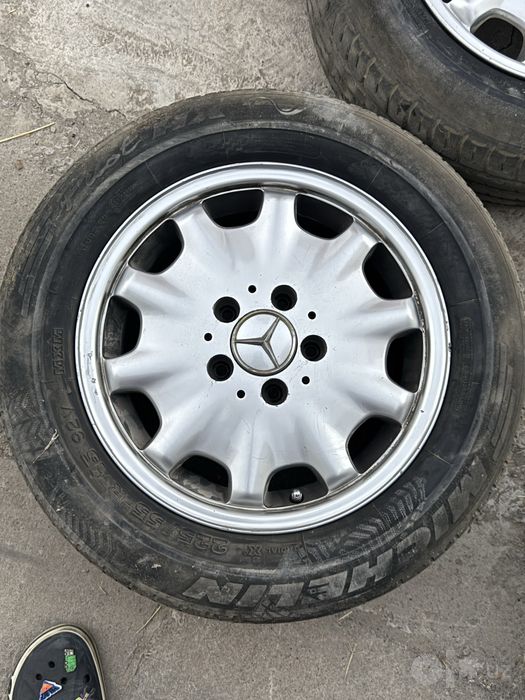 Диски Mercedes R15 с резиной