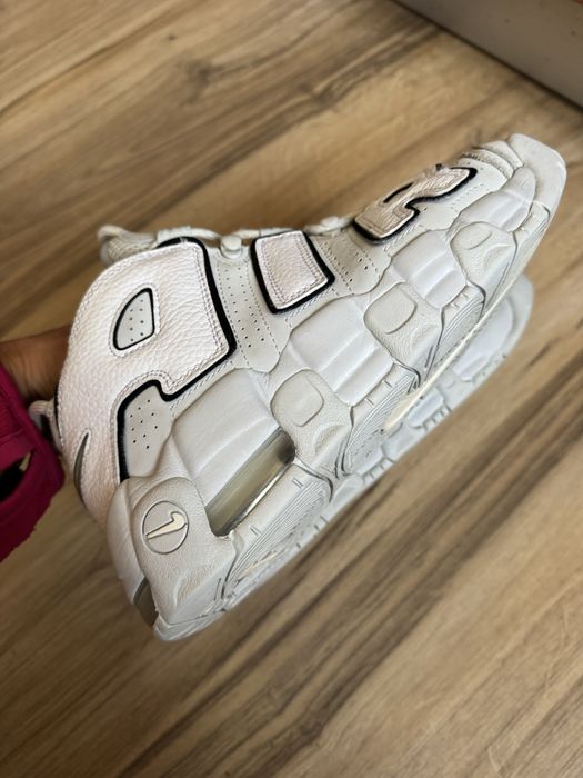 Оригинални маратонки Nike Air More Uptempo GS ! 38,5 н