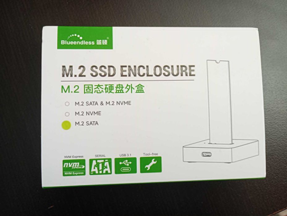 Продавам SSD Reader   5€