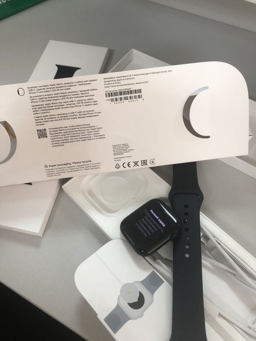 Apple Watch SE3 44mm Новые