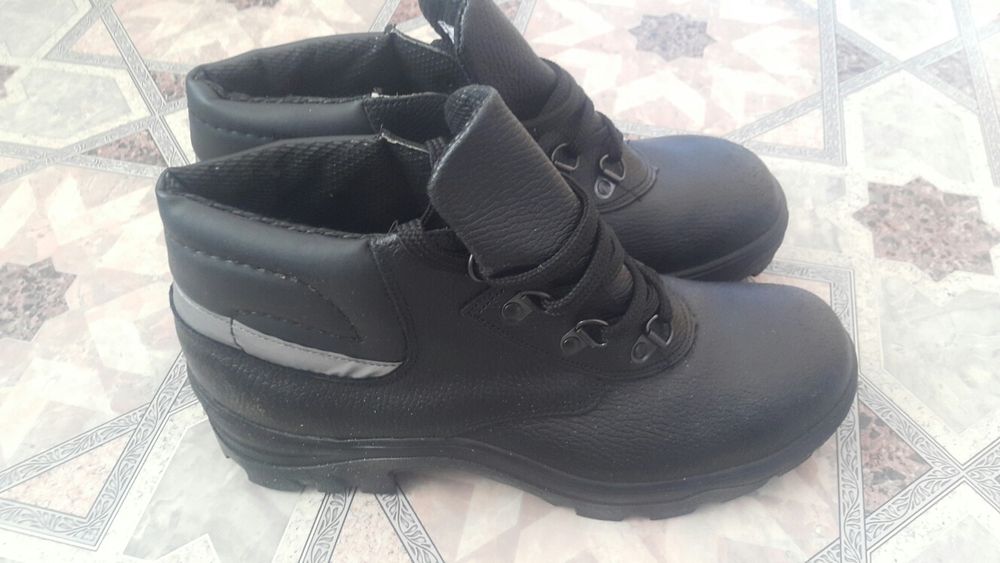 Ботинки обувь 42-43р демисезон
