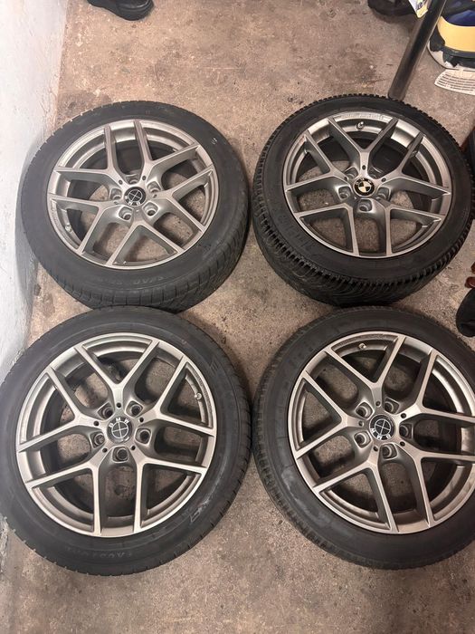 Vând jante bmw r18