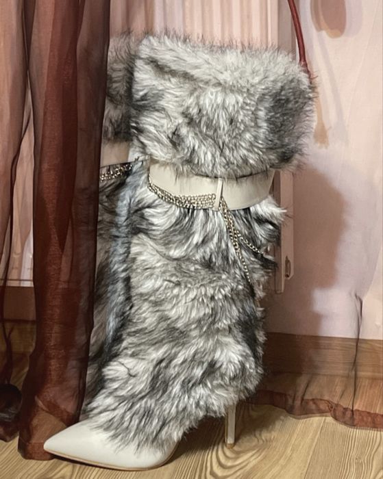 Cizme gri marime 39 noi