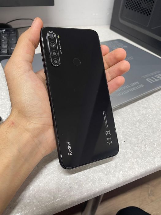Redmi note 8 64гб идеал СРОЧНО