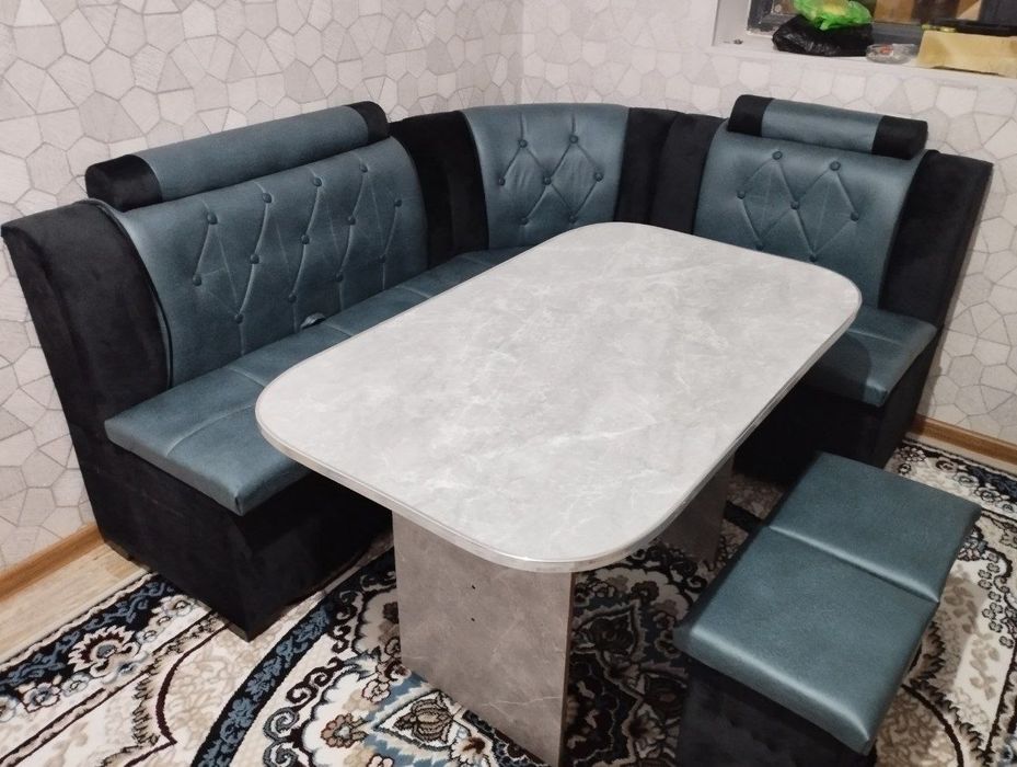 Кухонные уголоки