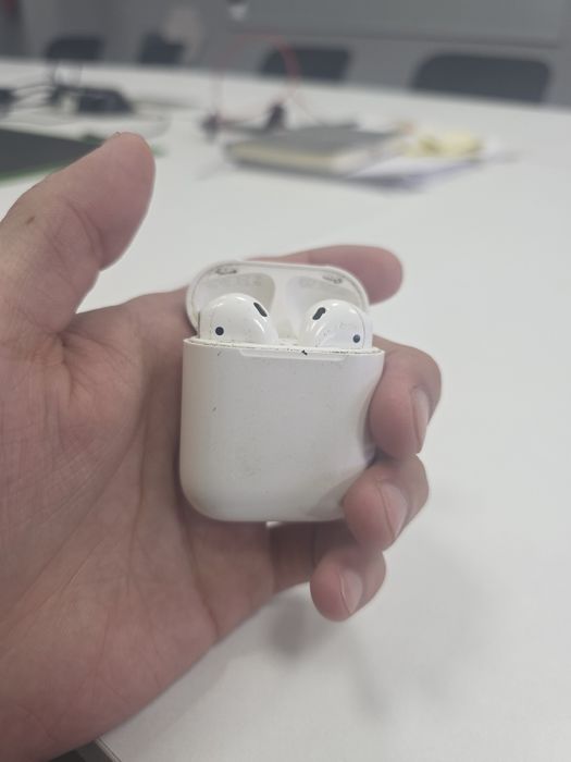 Продам air pods 2
