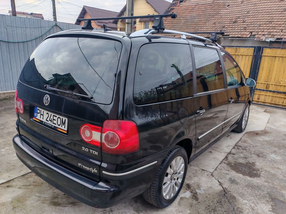 Cazare VW Sharan
