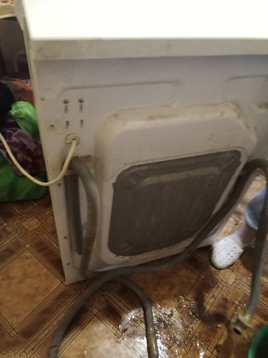 Продам Стиральную машинку