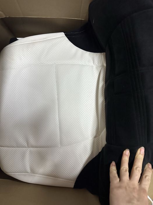 Чехлы на машину