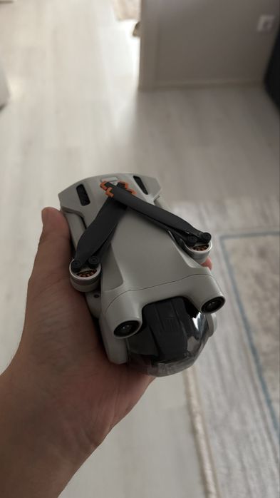 Дрон Dji mini 3 pro
