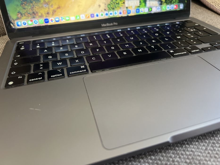 Macbook Pro M1 touchbar 256GB