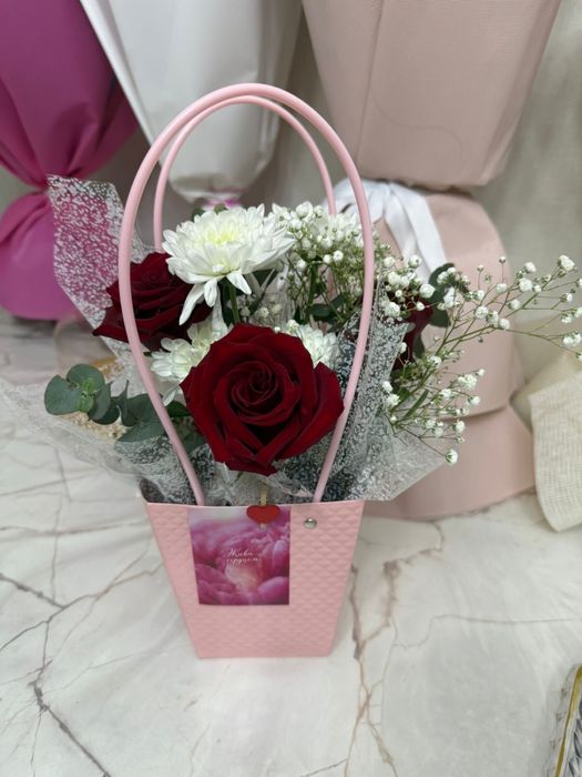 цветы……………………………