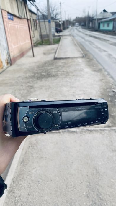 Пианер срочна сатылады !