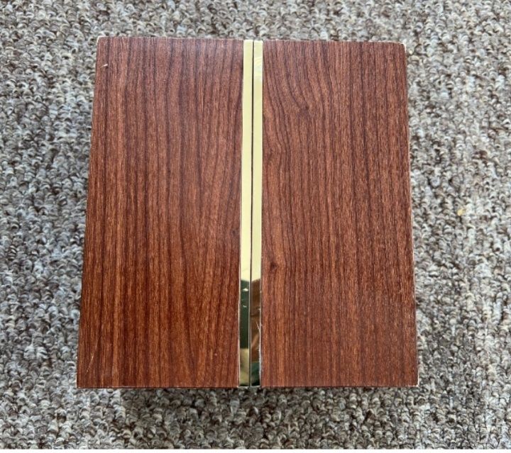 Cutie parfum arabesc Arabian Oud, AL FAREED, 100 ml, expunere la raft