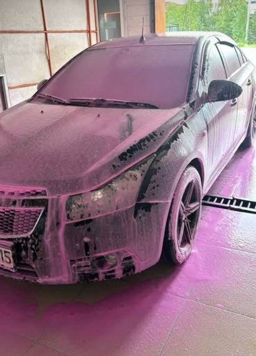 Chevrolet cruze 2012 года