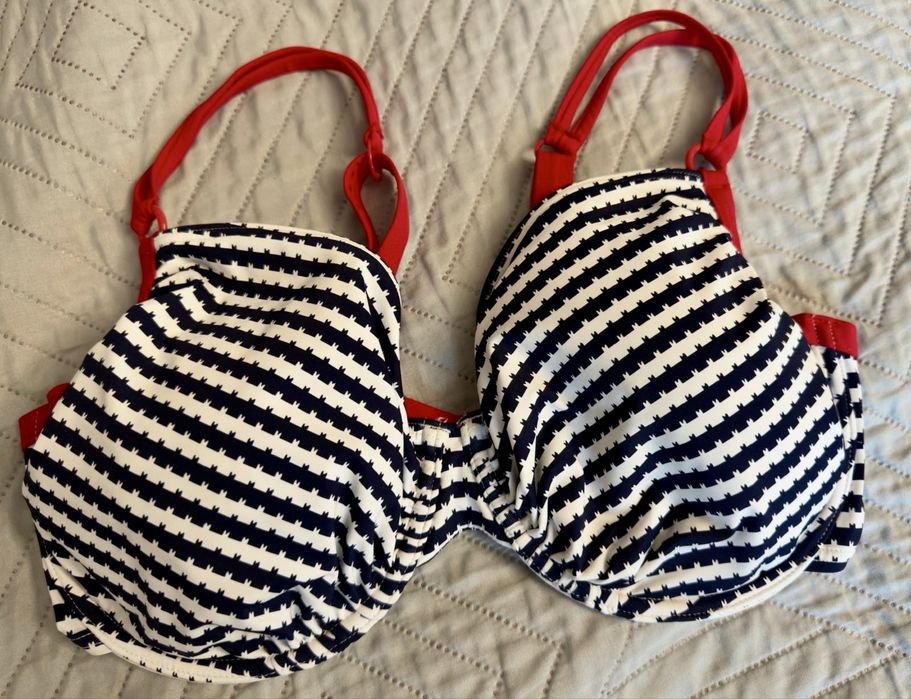 Sutien costum de baie S.Oliver