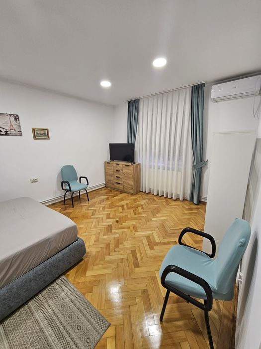 Ap 2 dormitoare Ultracentral Parcare in curte Zona linistita