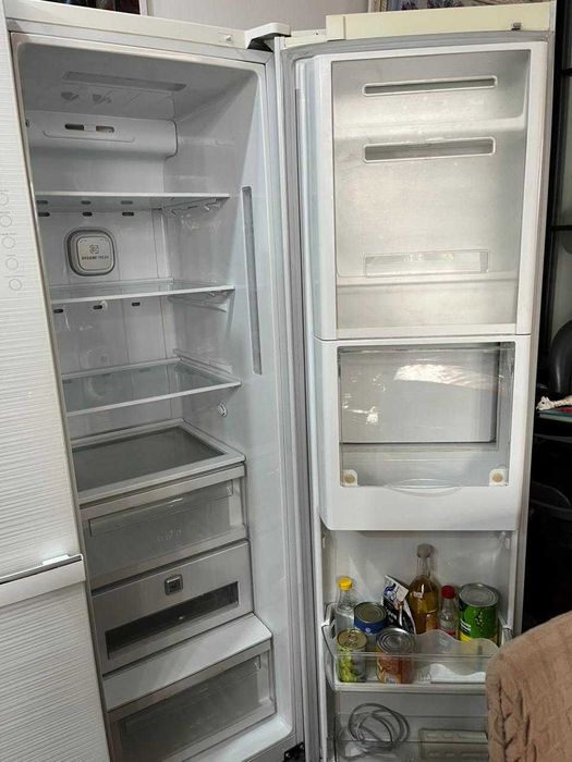 Холодильник LG Door in door