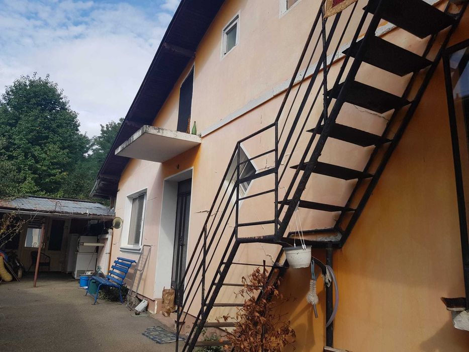 Ocazie unica! Casa de vanzare, central, la cel mai bun pret din zona!