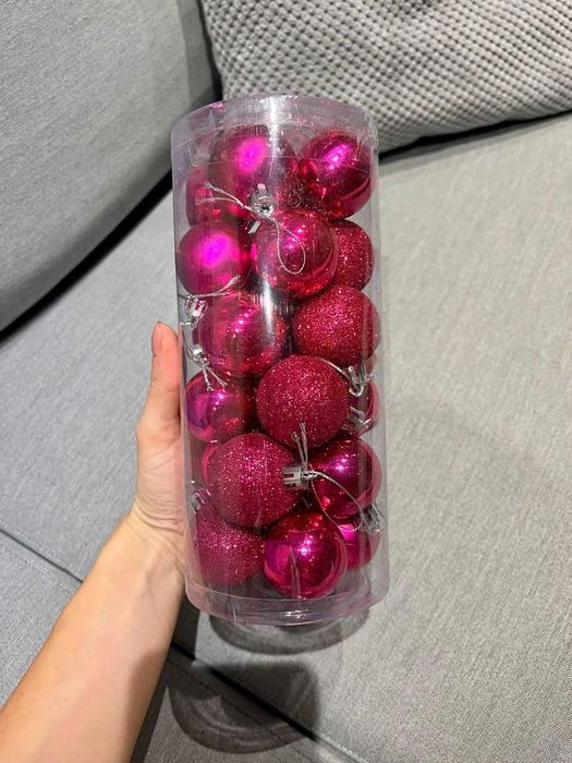 Комплект от 24 броя играчки за елха с диаметър 4см