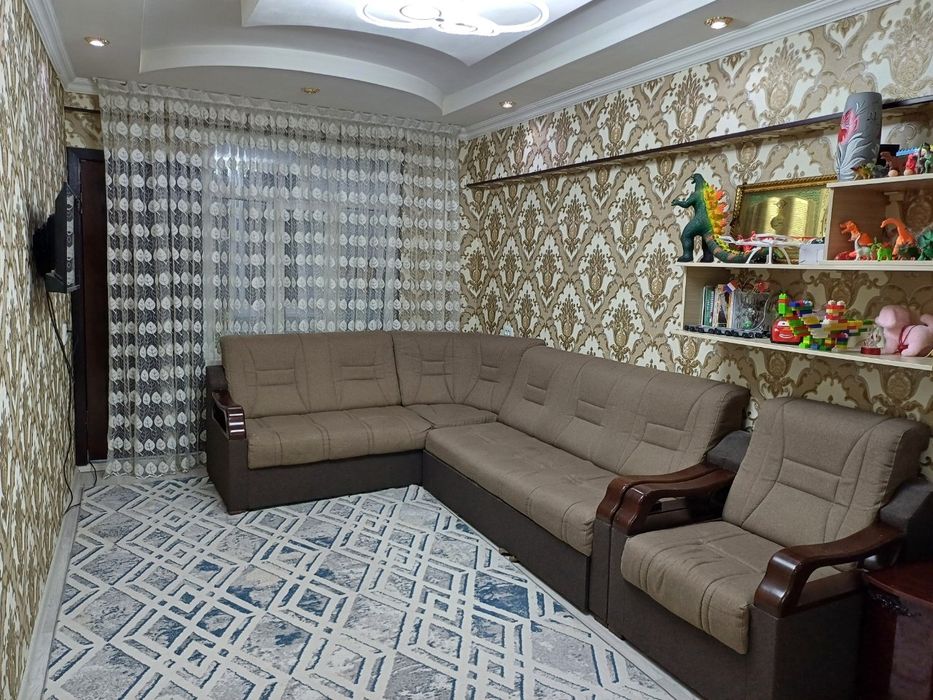 Продаётся квартира (своя)