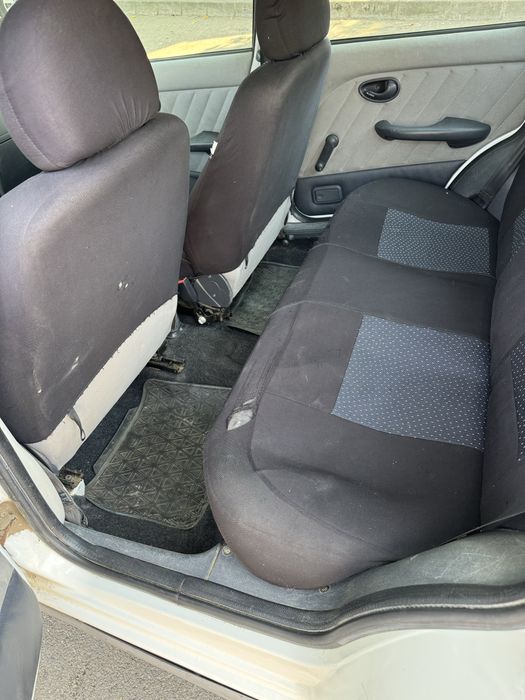 Vand fiat albea 2008