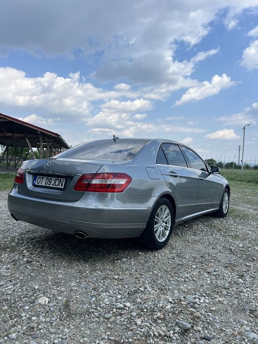 MERCEDES-BENZ E-Class 2010 — imagine 5
