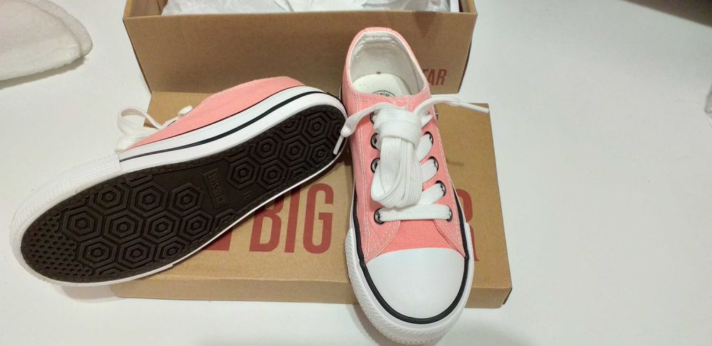 Tenesi fata BigStar noi 31