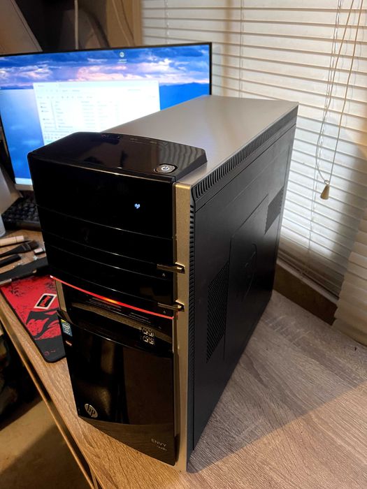 Unitate PC HP Envy i7-4770 16GB RAM GTX 560 1GB SSD 128GB HDD 2TB