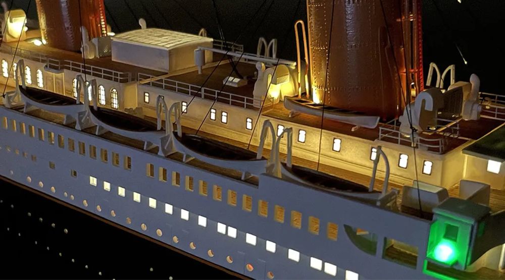 Колекционерски макет на Титаник 1:200