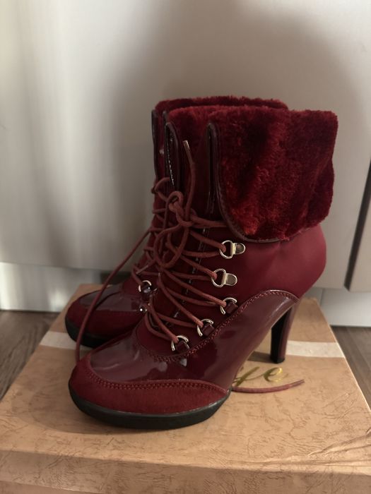 Дамско палто тип пелерина BSB, палто Melissa + подарък и рокля Guess