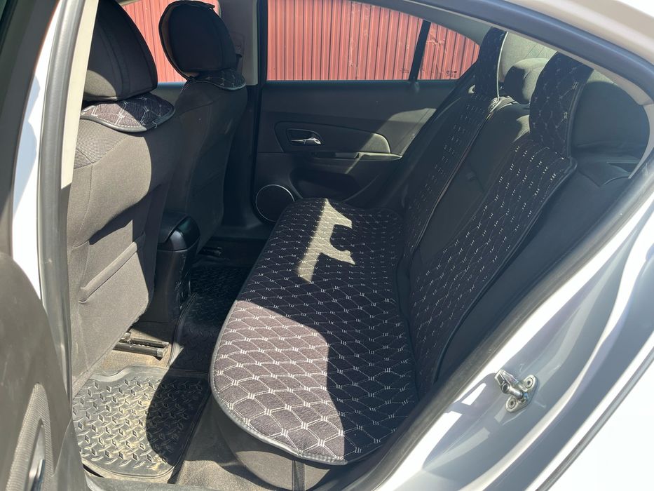 Продам шевролет круз