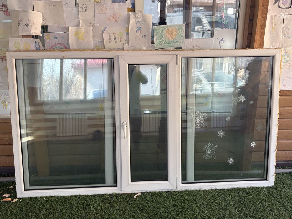 Продам рдастиковые окна