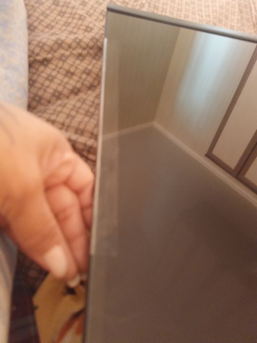 Продам телевизор