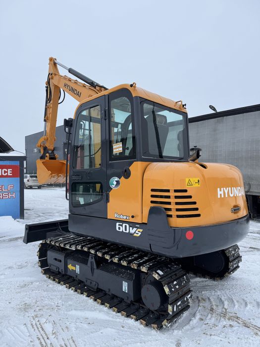 Excavator Hyundai R60V - 2017