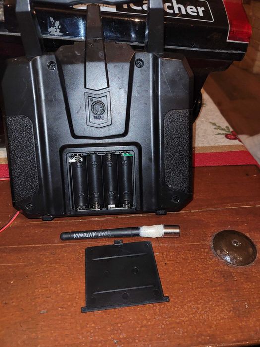 Дистанционно управление на лодка