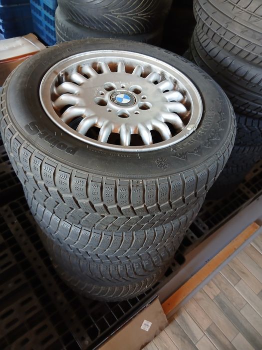 690 lei Set 5 jante aliaj BMW E36 ,rezerva originala ,anvelope in stare buna DOT 2017