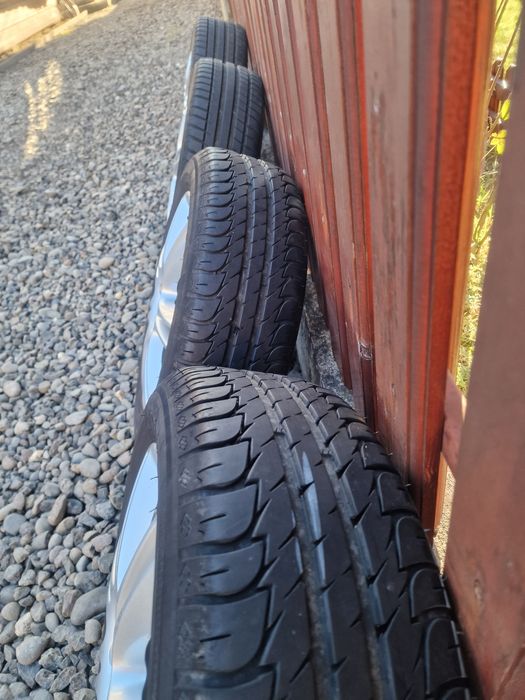 Jenti de aluminiu cu anvelope opel corsa d