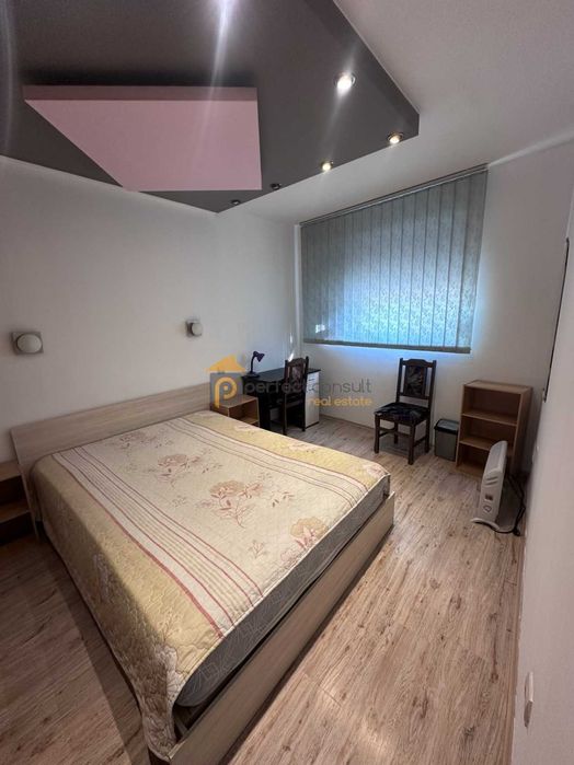 Двустаен апартамент в Смирненски