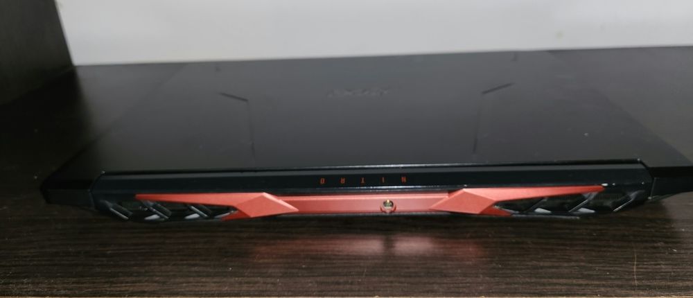 Laptop Gaming Acer Nitro 5 | i5-11400H | 32GB RAM | 2TB SSD | GTX 1650 | 144Hz