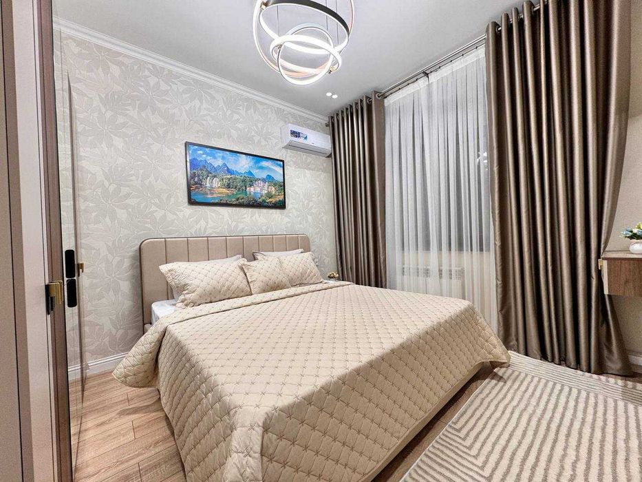 Продается квартира в Яшнабадском районе Новострой Паркентский 4/8/8