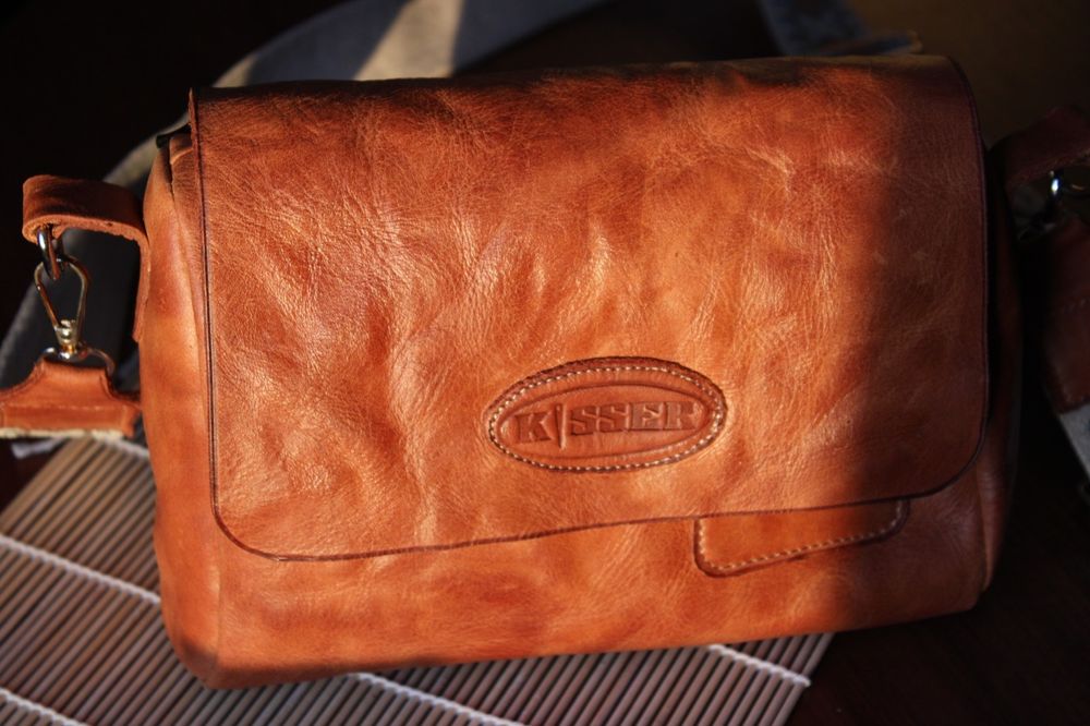 Сумка -(KISSER)-Кожаная