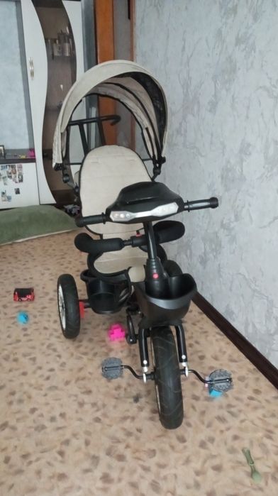 Продам трёхколёсный велосипед