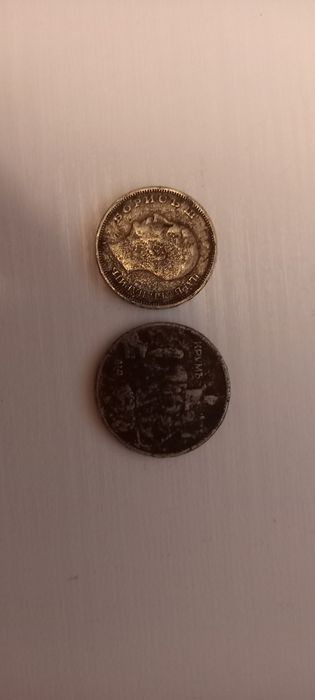 10  лева  1930 г. и 50 лева 1940 г.