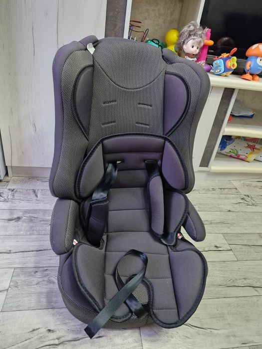 Детское автокресло