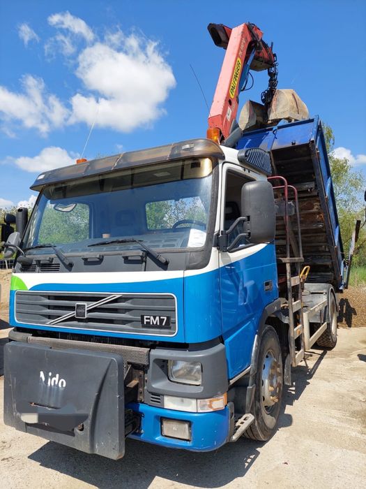 Camion VOLVO FM7