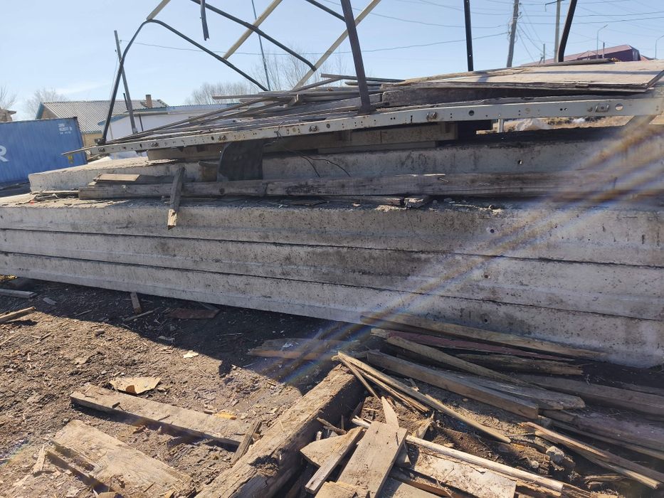 Продаеться плиты перекрытия