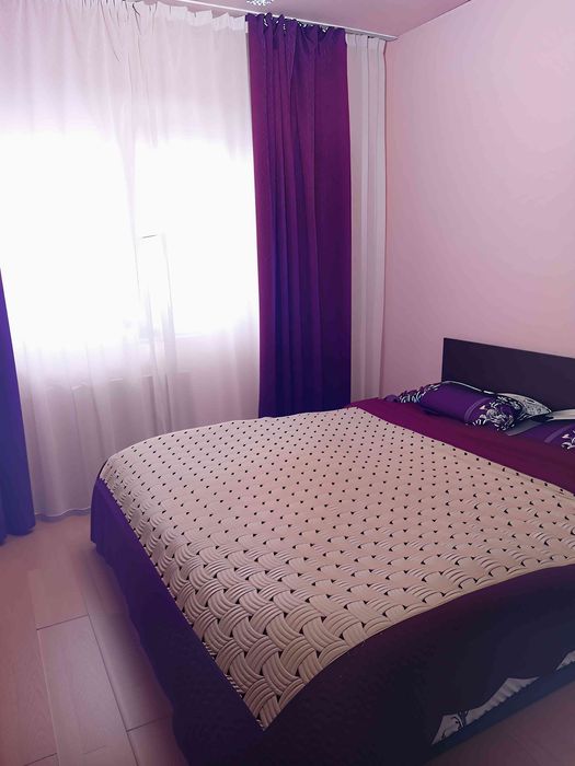 Proprietar,vând apartament ,în Răcădău,2 camere