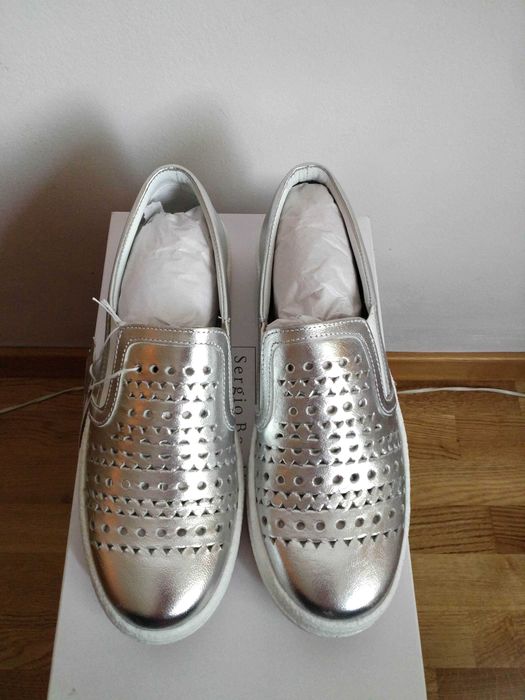 Pantofi casual argintii din piele naturala